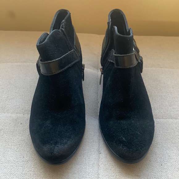 Sam Edelman Phoenix Suede/Leather Booties w Ankle Buckle and Side Zip Size 7.5 - Picture 4 of 16
